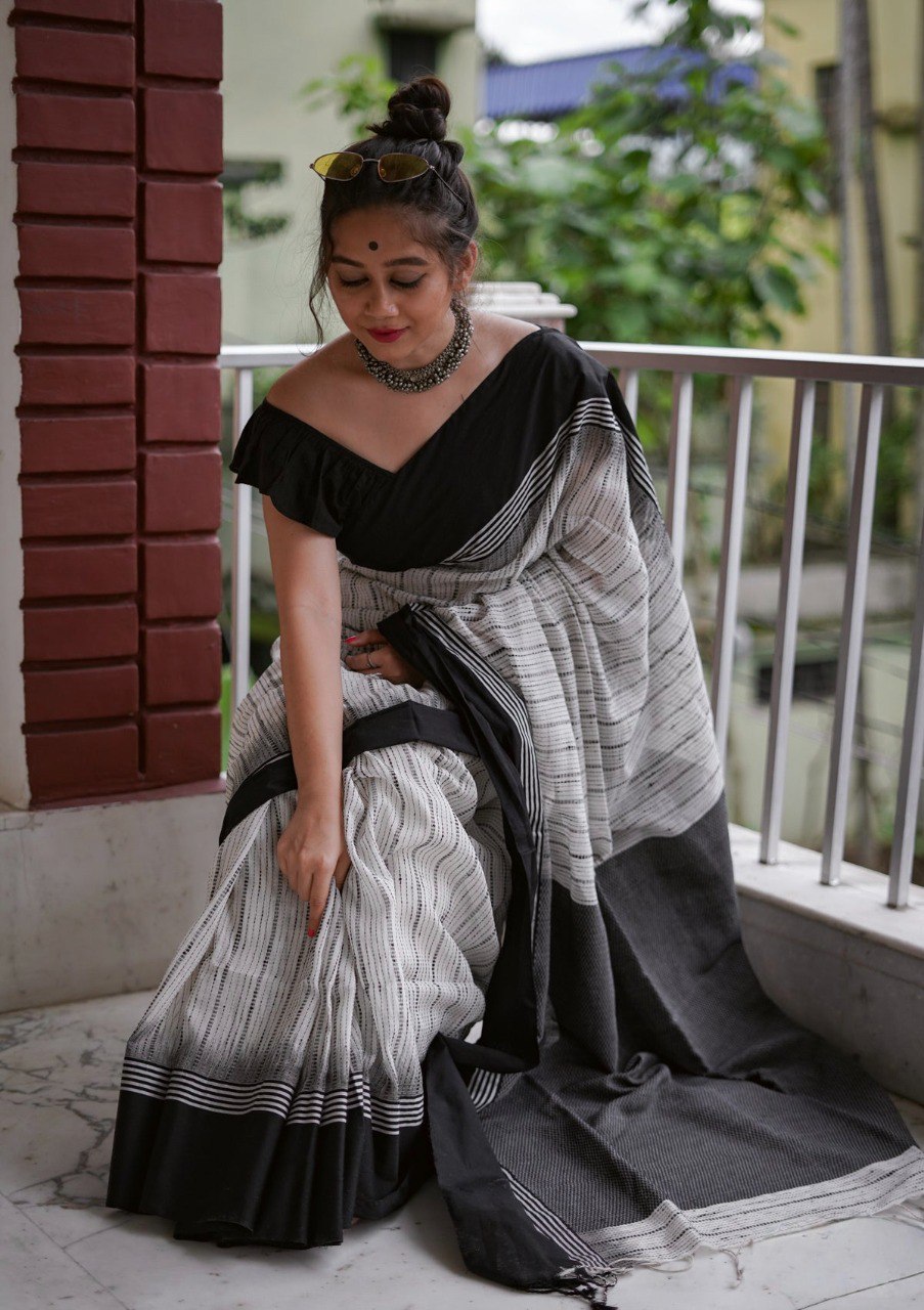 Pure Linen Cotton Digital Printed Saree with Handmade Zalar – PHPL 234