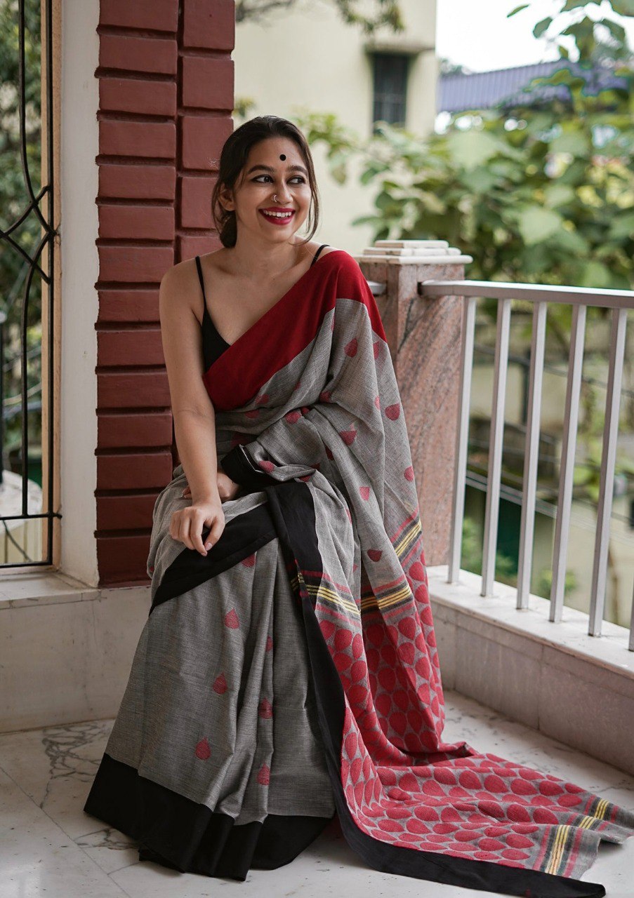 Pure Linen Cotton Digital Printed Saree with Handmade Zalar – PHPL 235